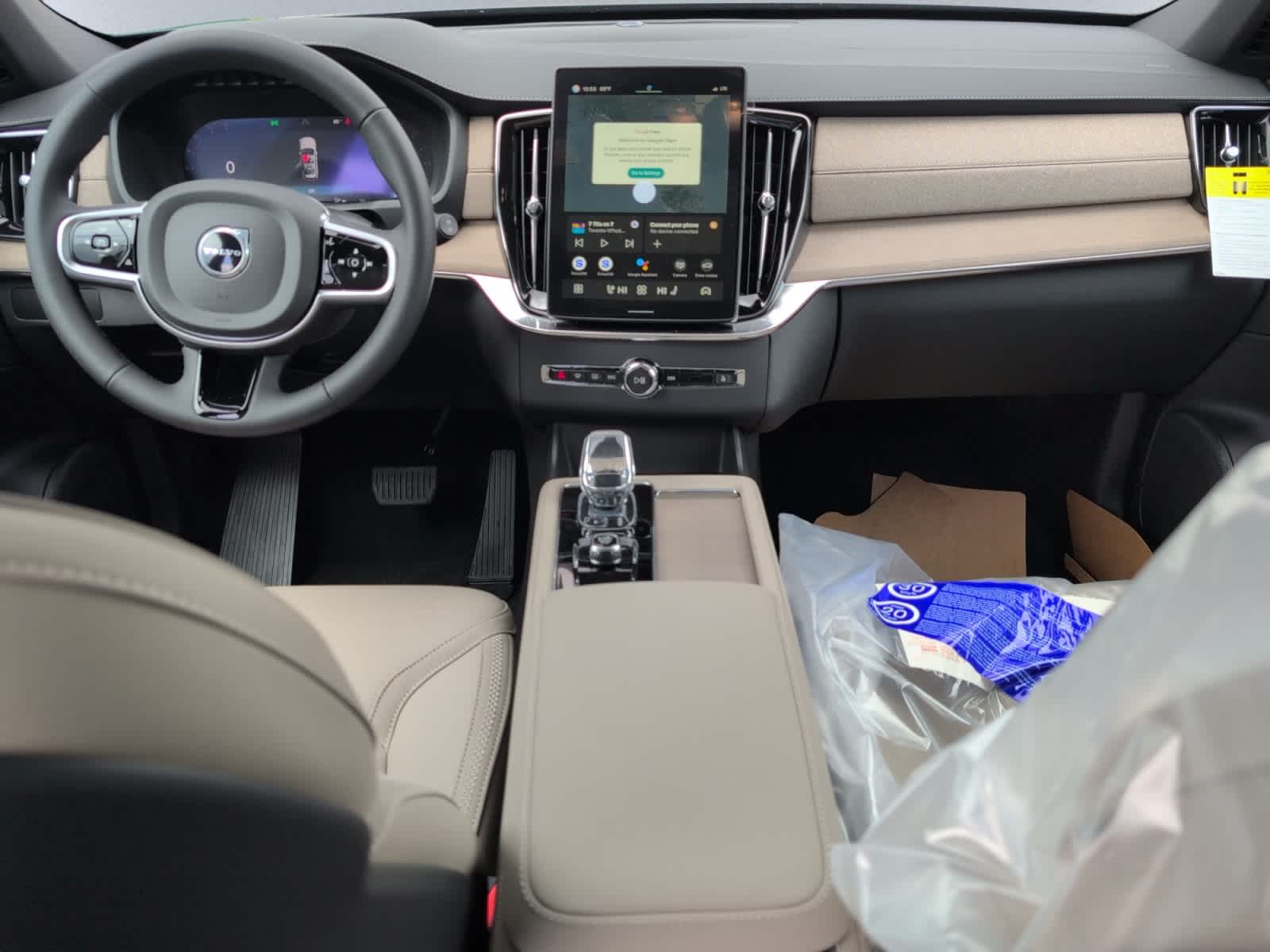 new 2025 Volvo XC90 car, priced at $60,545