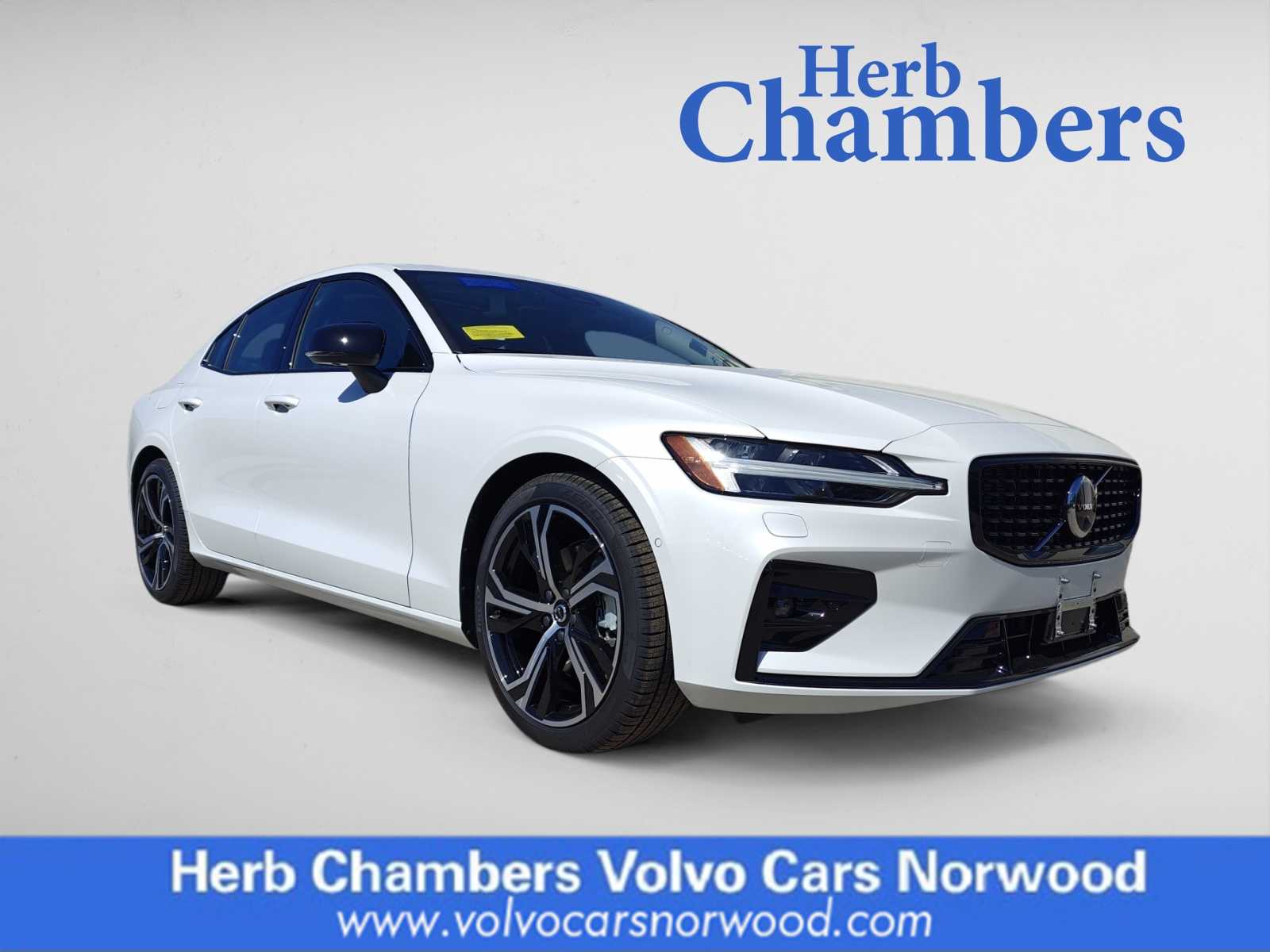 new 2024 Volvo S60 car, priced at $51,925