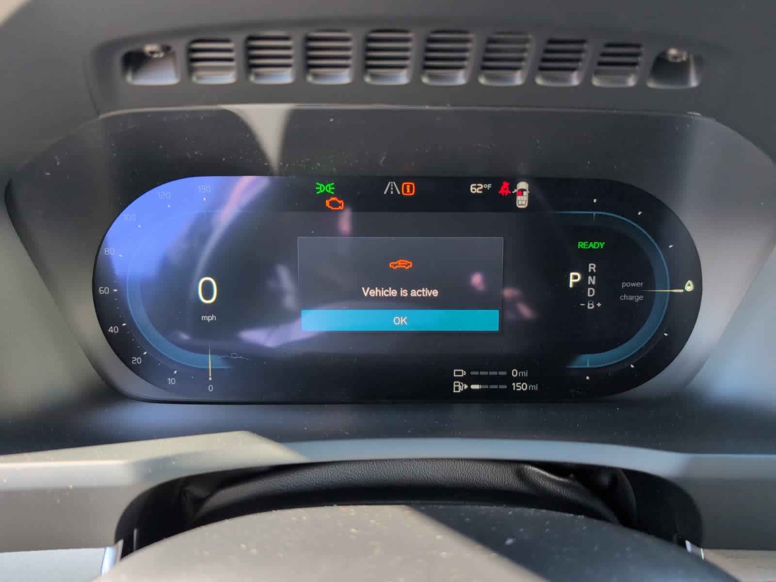 new 2025 Volvo XC90 plug-in hybrid car, priced at $77,895