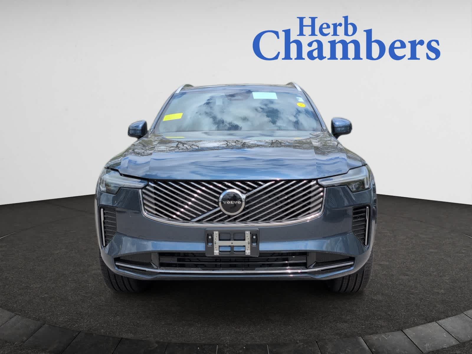 new 2025 Volvo XC90 car, priced at $60,545