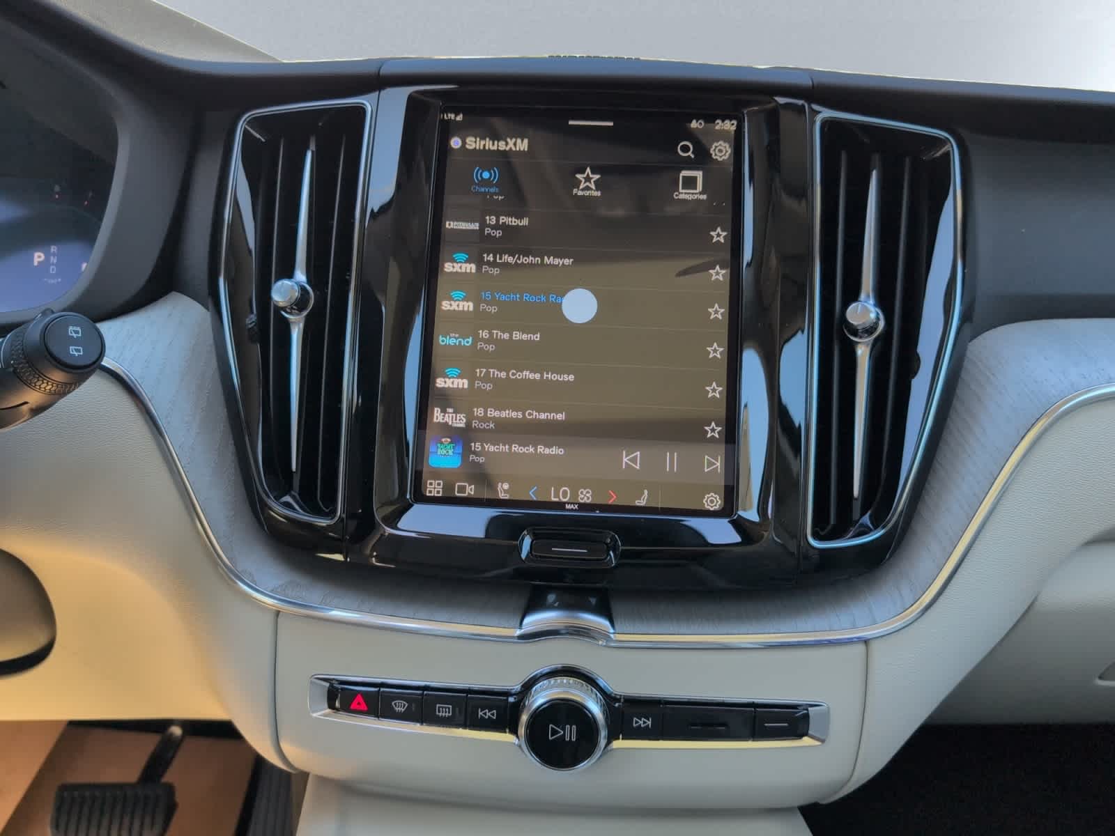 new 2025 Volvo XC60 car, priced at $56,505