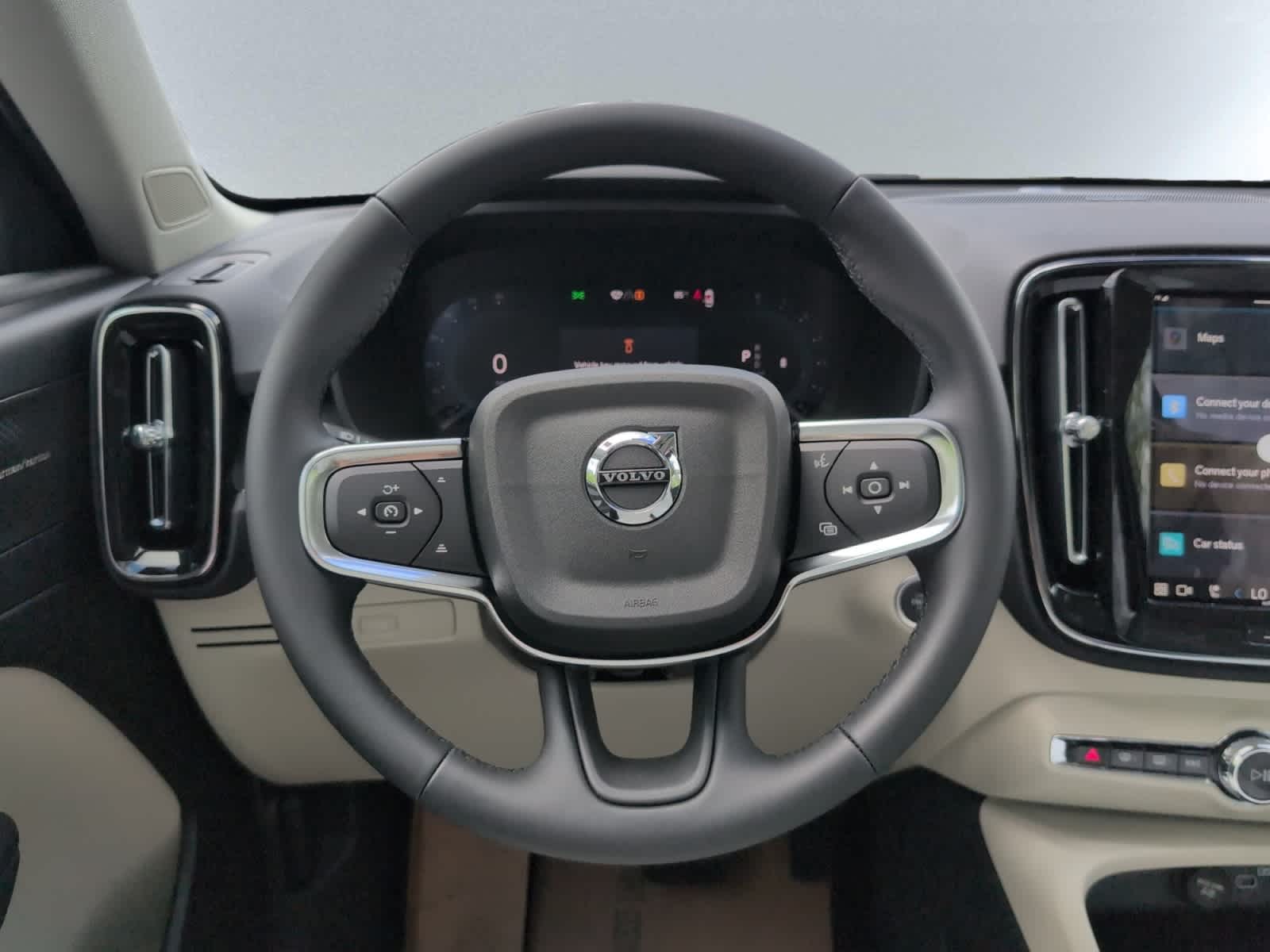 new 2025 Volvo XC40 car, priced at $51,060