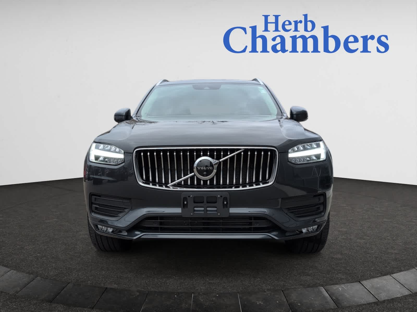 used 2021 Volvo XC90 car, priced at $36,998