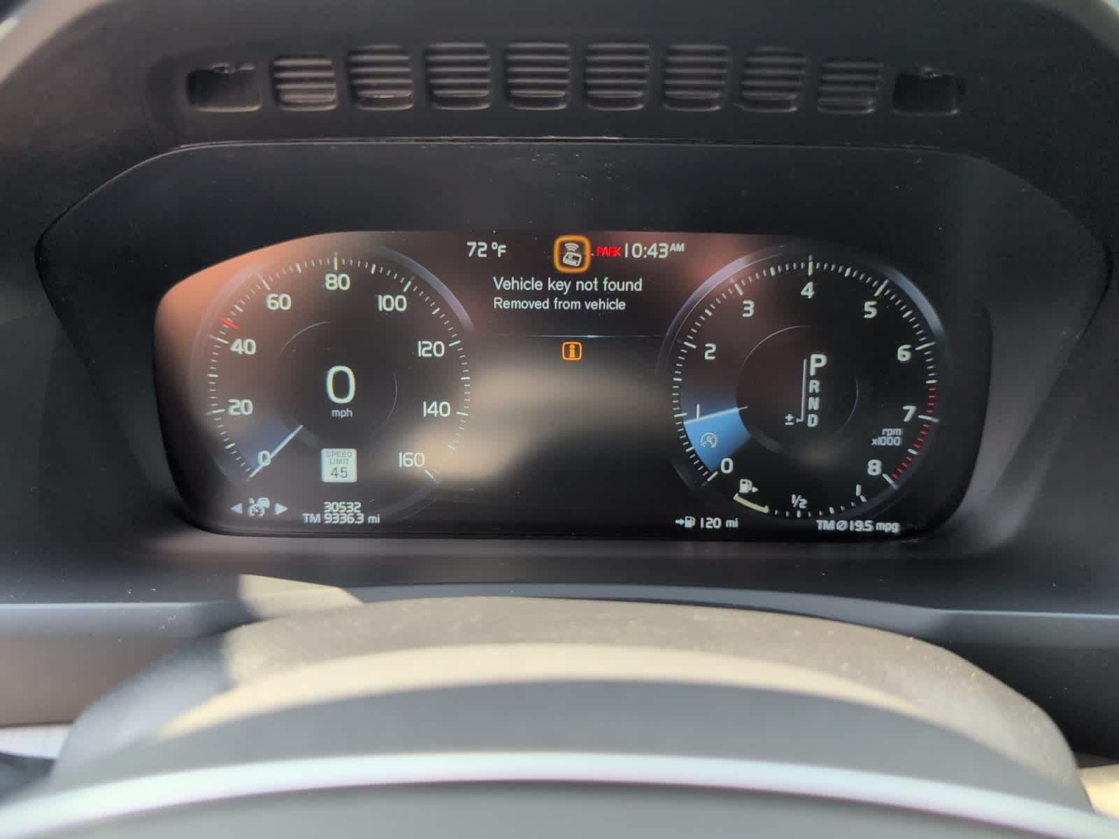 used 2022 Volvo XC90 car, priced at $42,998