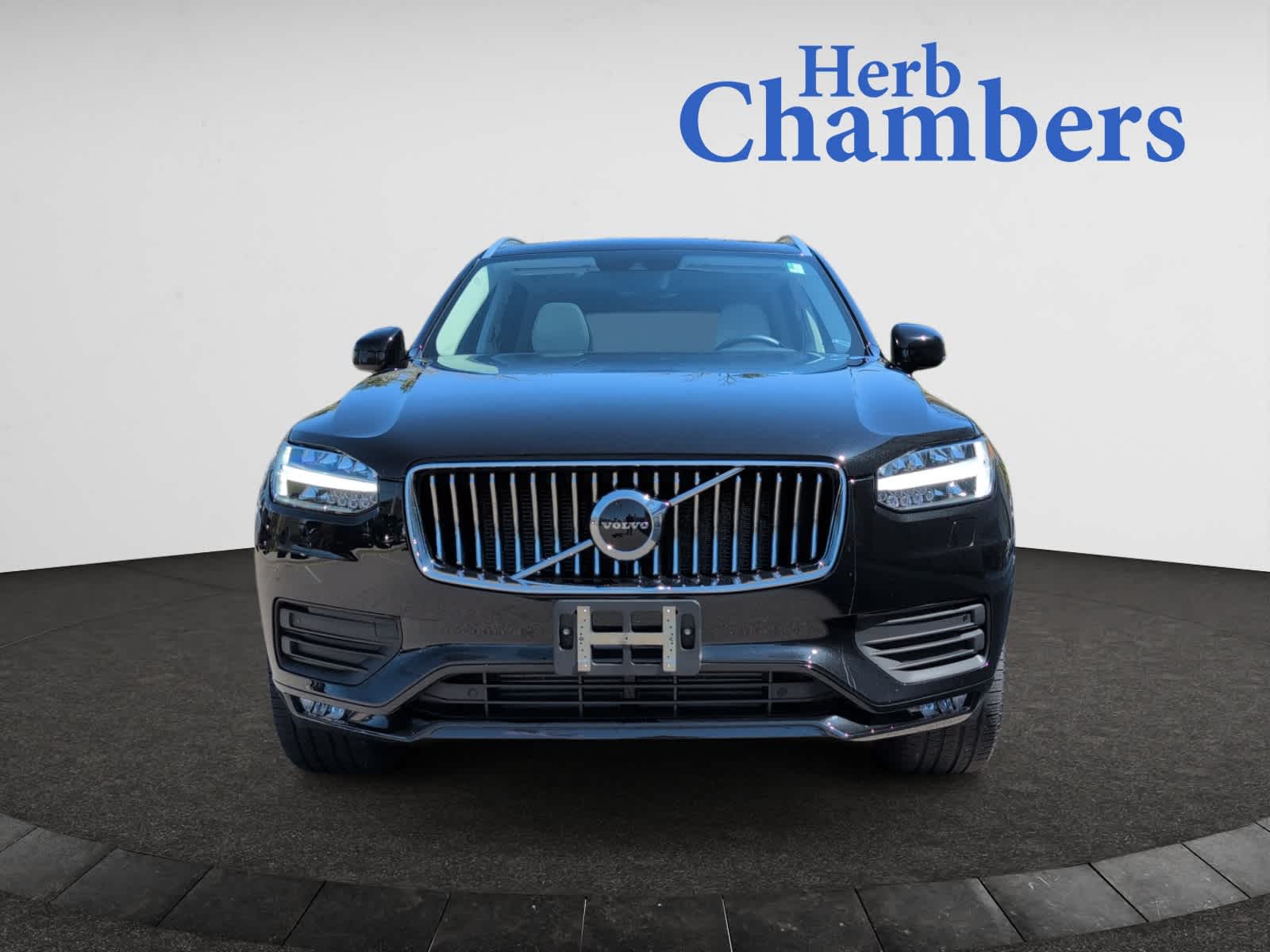 used 2022 Volvo XC90 car, priced at $42,998