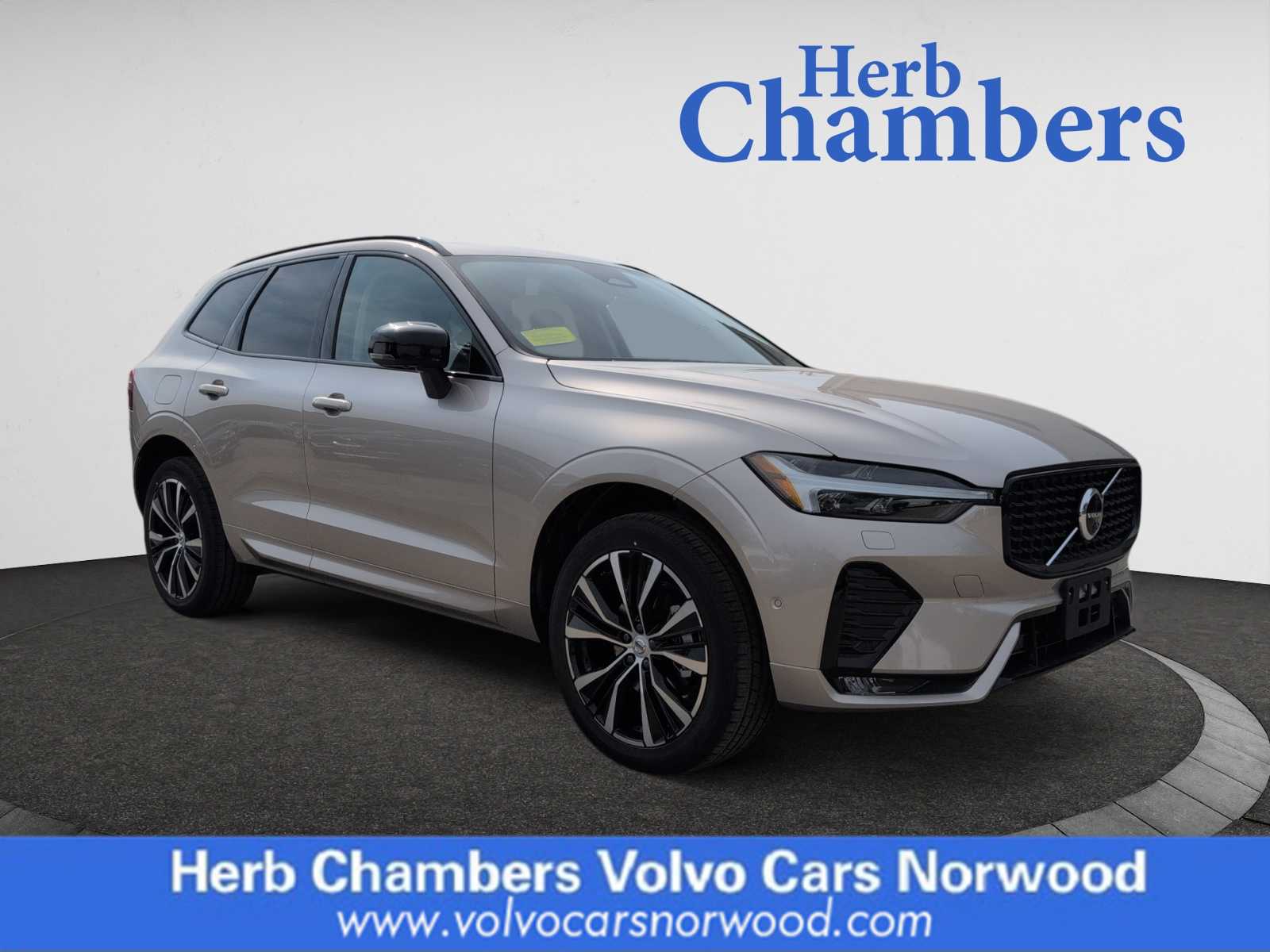 new 2025 Volvo XC60 car, priced at $55,335