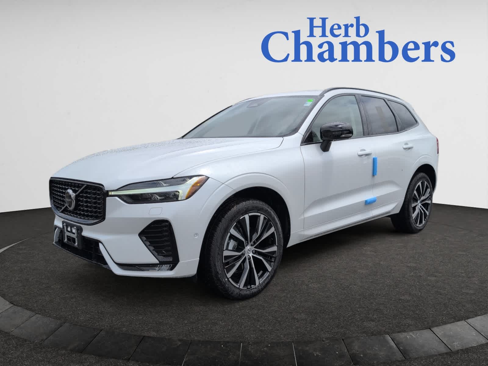 new 2025 Volvo XC60 car, priced at $56,505