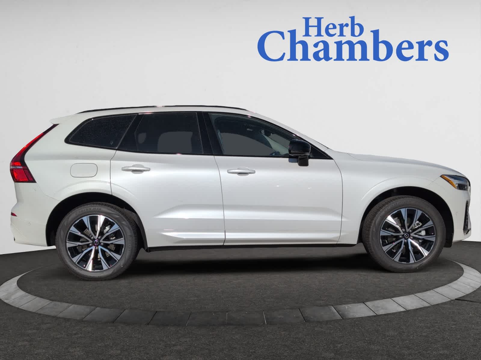 new 2025 Volvo XC60 car, priced at $53,745