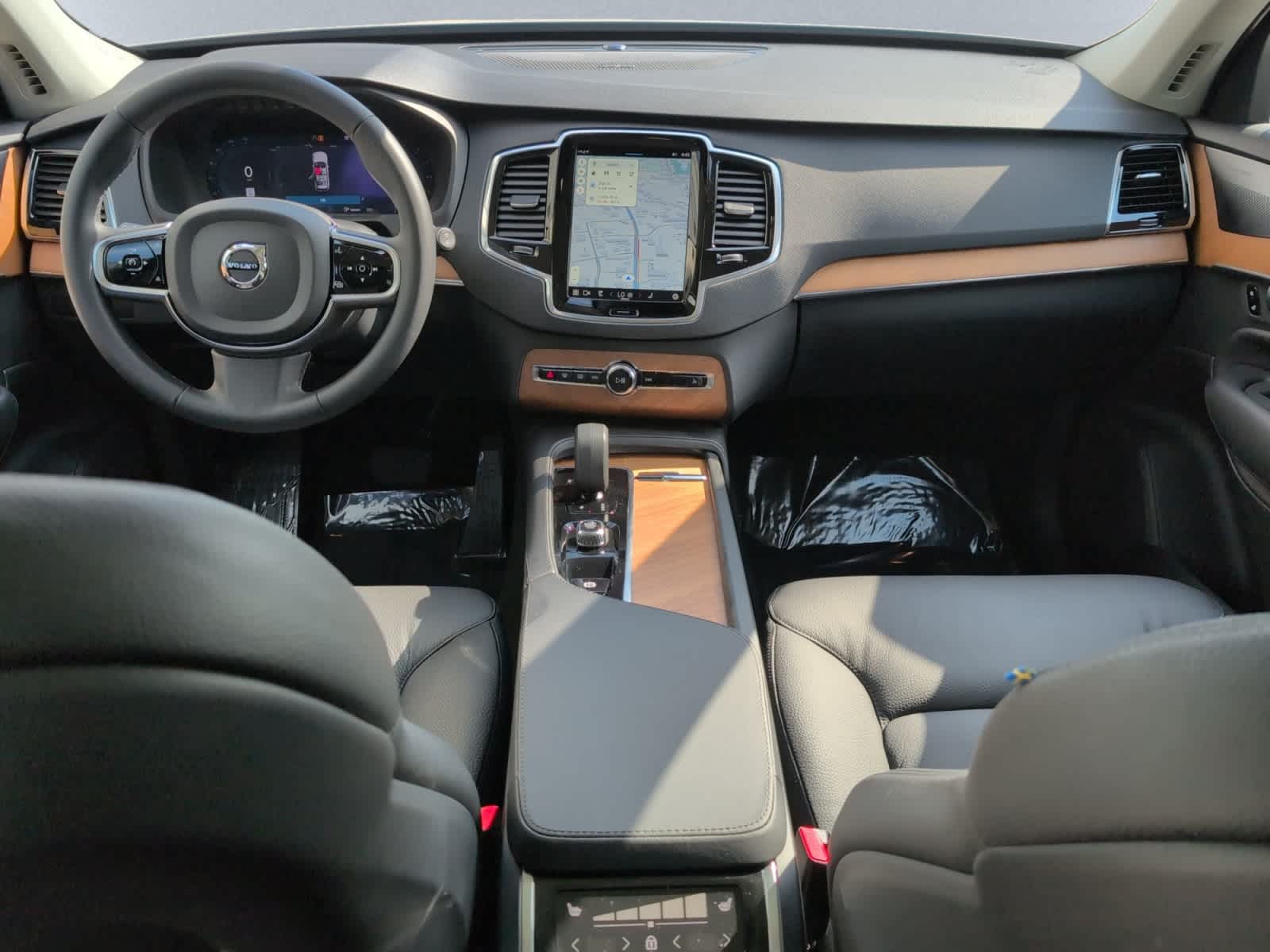 new 2024 Volvo XC90 car, priced at $54,998