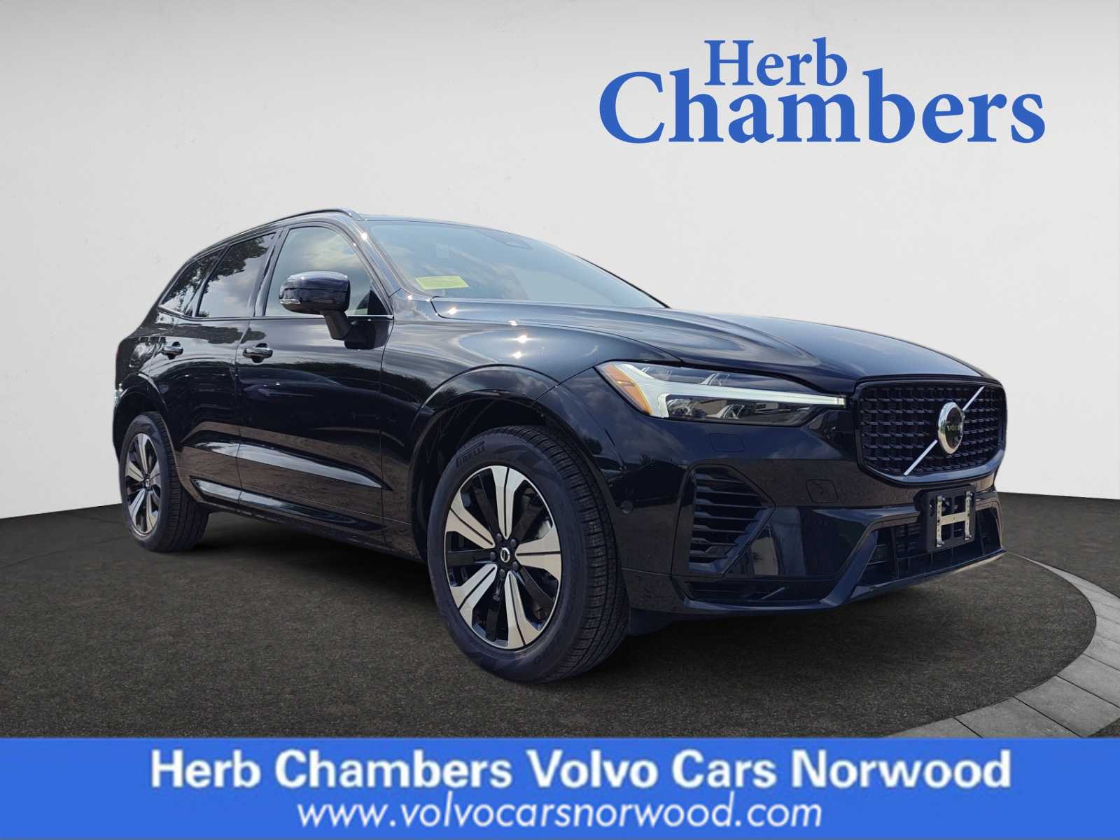 new 2025 Volvo XC60 plug-in hybrid car, priced at $65,825