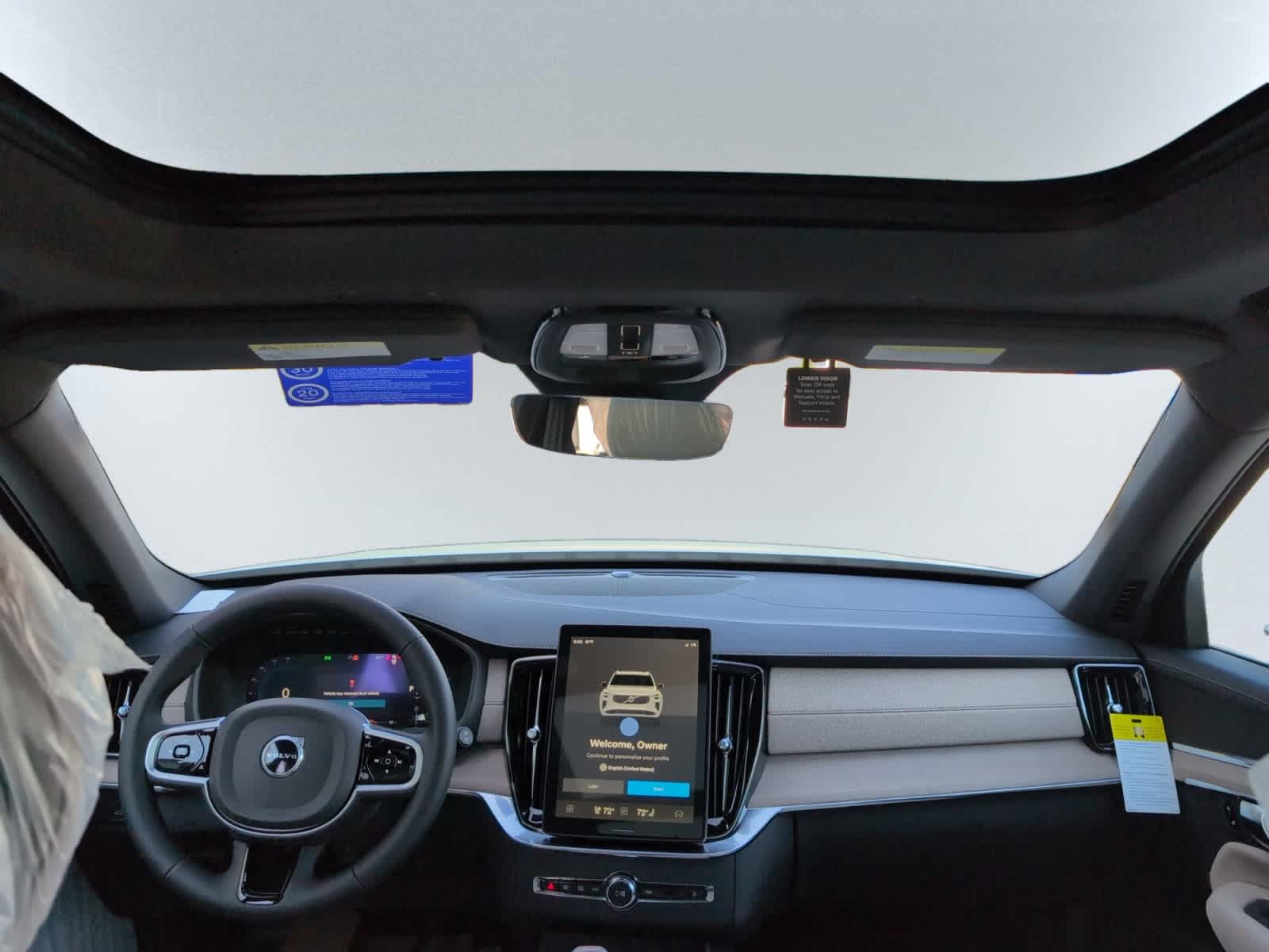 new 2025 Volvo XC90 car, priced at $60,545
