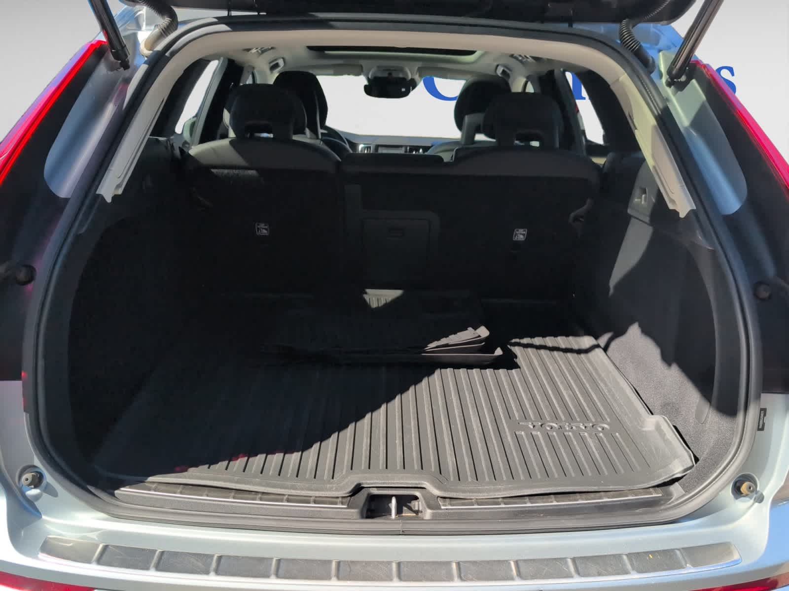 used 2018 Volvo XC60 car, priced at $25,998