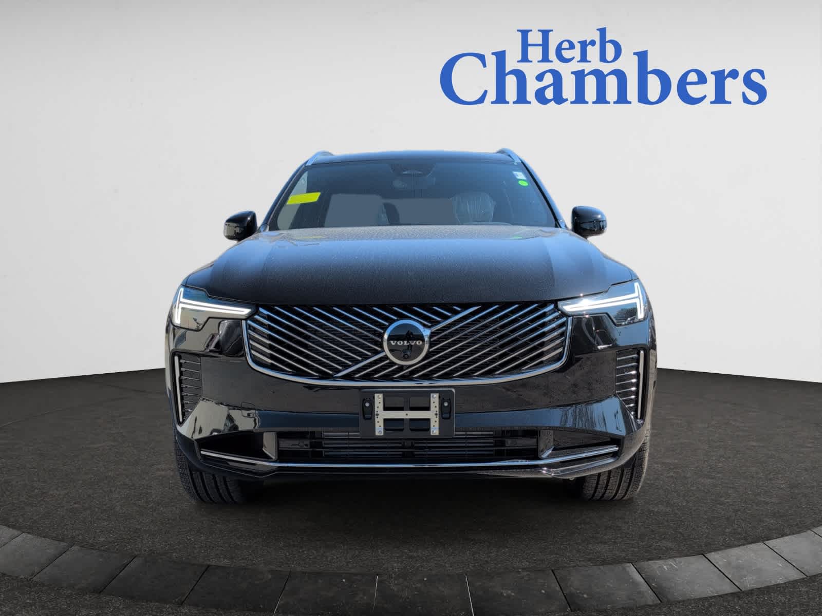 new 2025 Volvo XC90 plug-in hybrid car, priced at $77,895