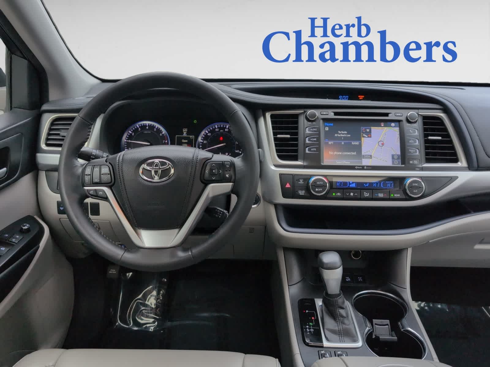 used 2015 Toyota Highlander car, priced at $22,998