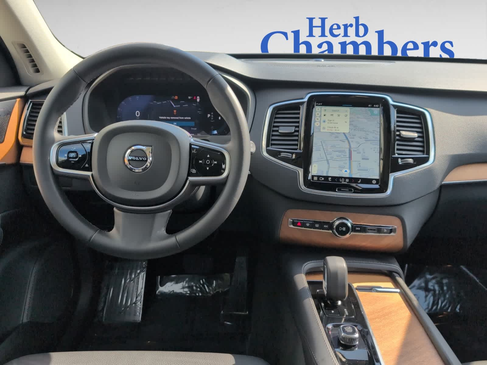 new 2024 Volvo XC90 car, priced at $54,998