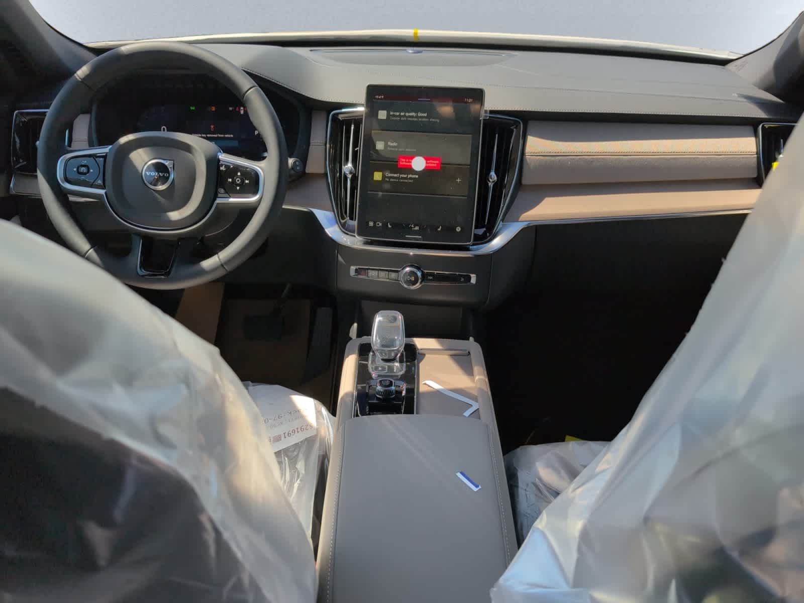 new 2025 Volvo XC90 car, priced at $60,545