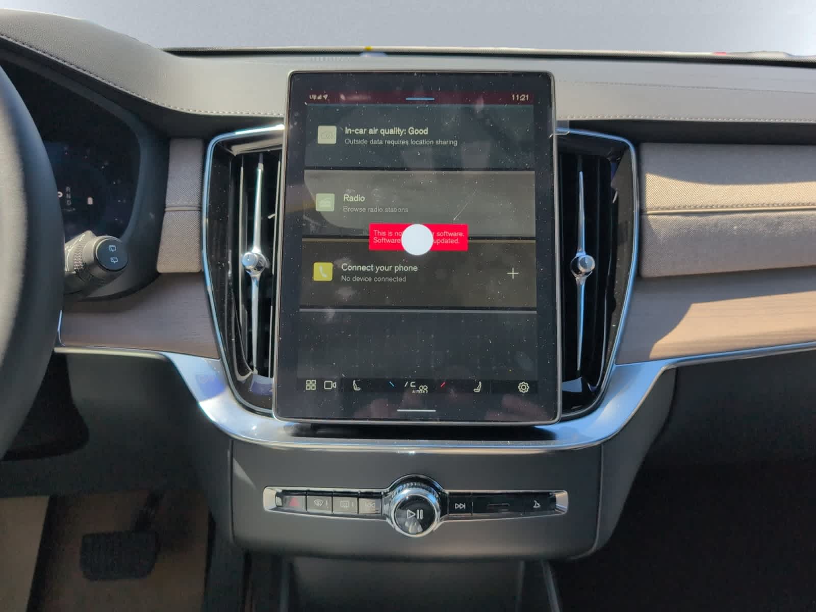 new 2025 Volvo XC90 car, priced at $60,545