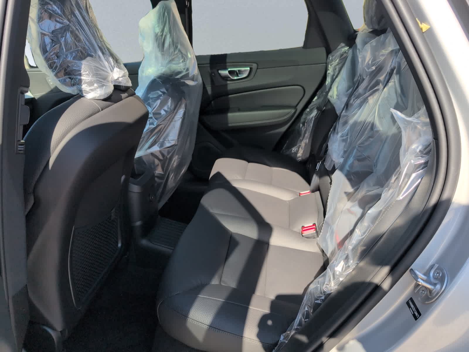 new 2025 Volvo XC60 plug-in hybrid car, priced at $65,455