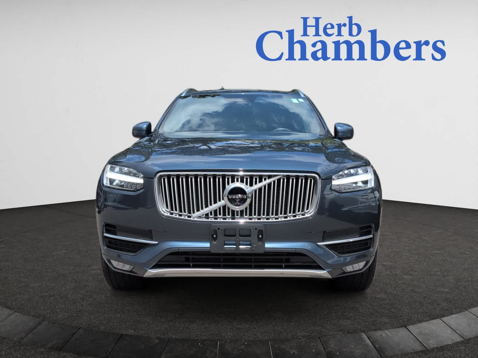 used 2018 Volvo XC90 car, priced at $23,998