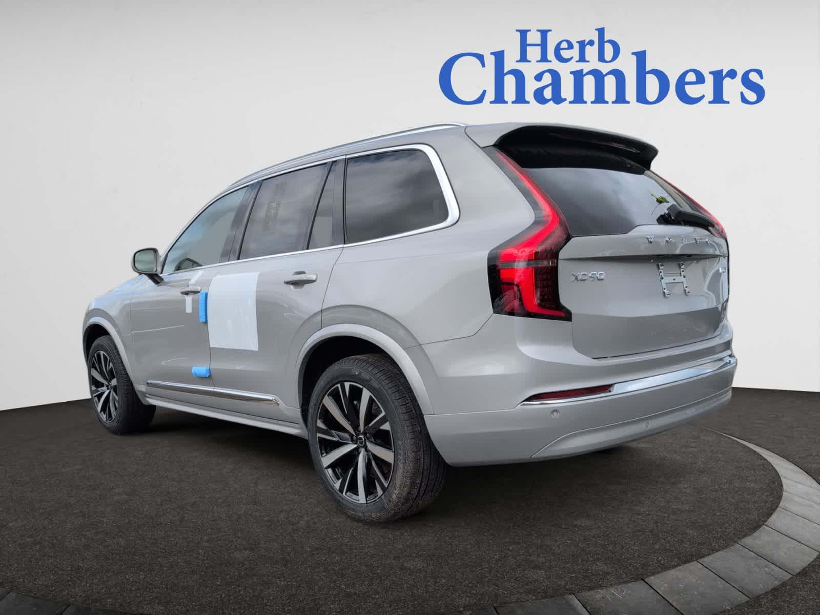new 2025 Volvo XC90 car, priced at $65,895