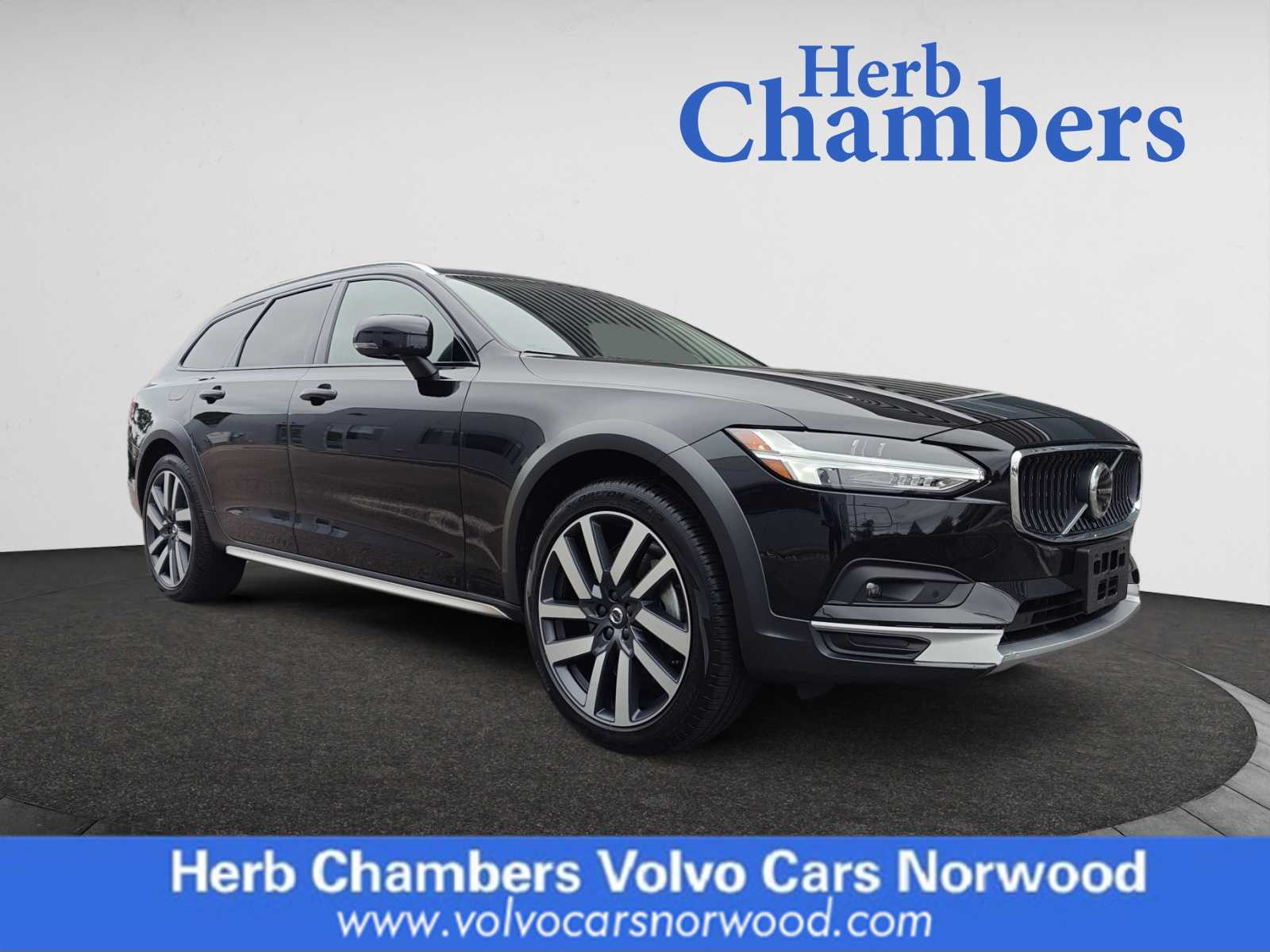 used 2023 Volvo V90 Cross Country car, priced at $55,998