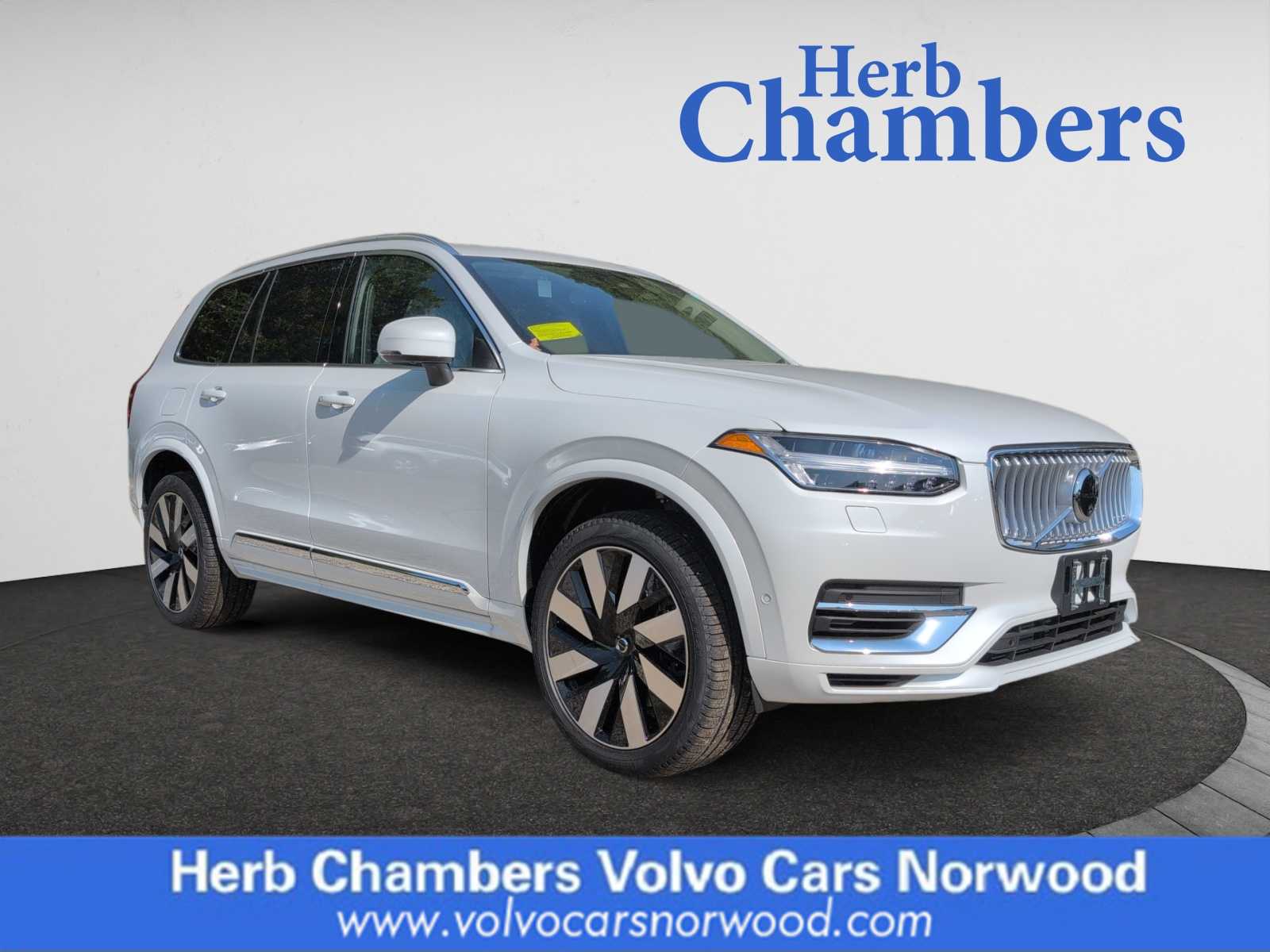 new 2025 Volvo XC90 plug-in hybrid car, priced at $78,455