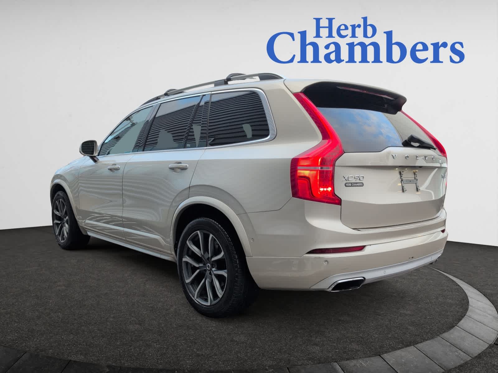 used 2016 Volvo XC90 car, priced at $21,998