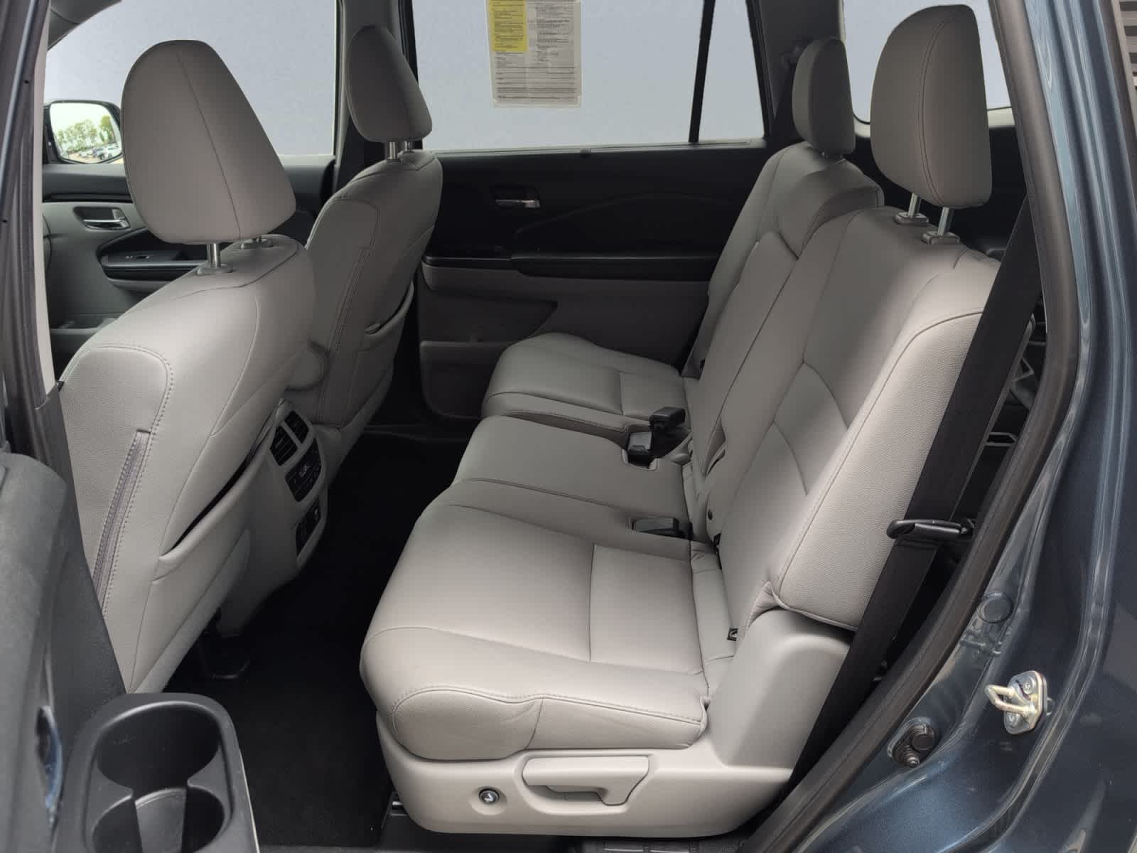 used 2021 Honda Pilot car, priced at $31,998