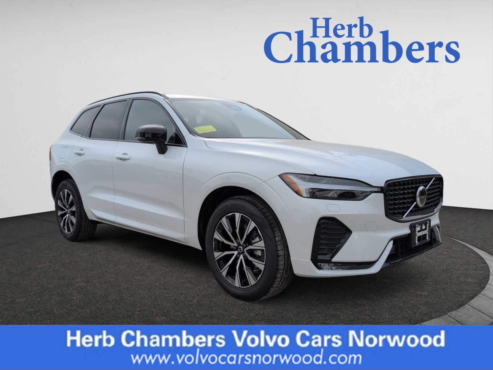 new 2025 Volvo XC60 car, priced at $51,075