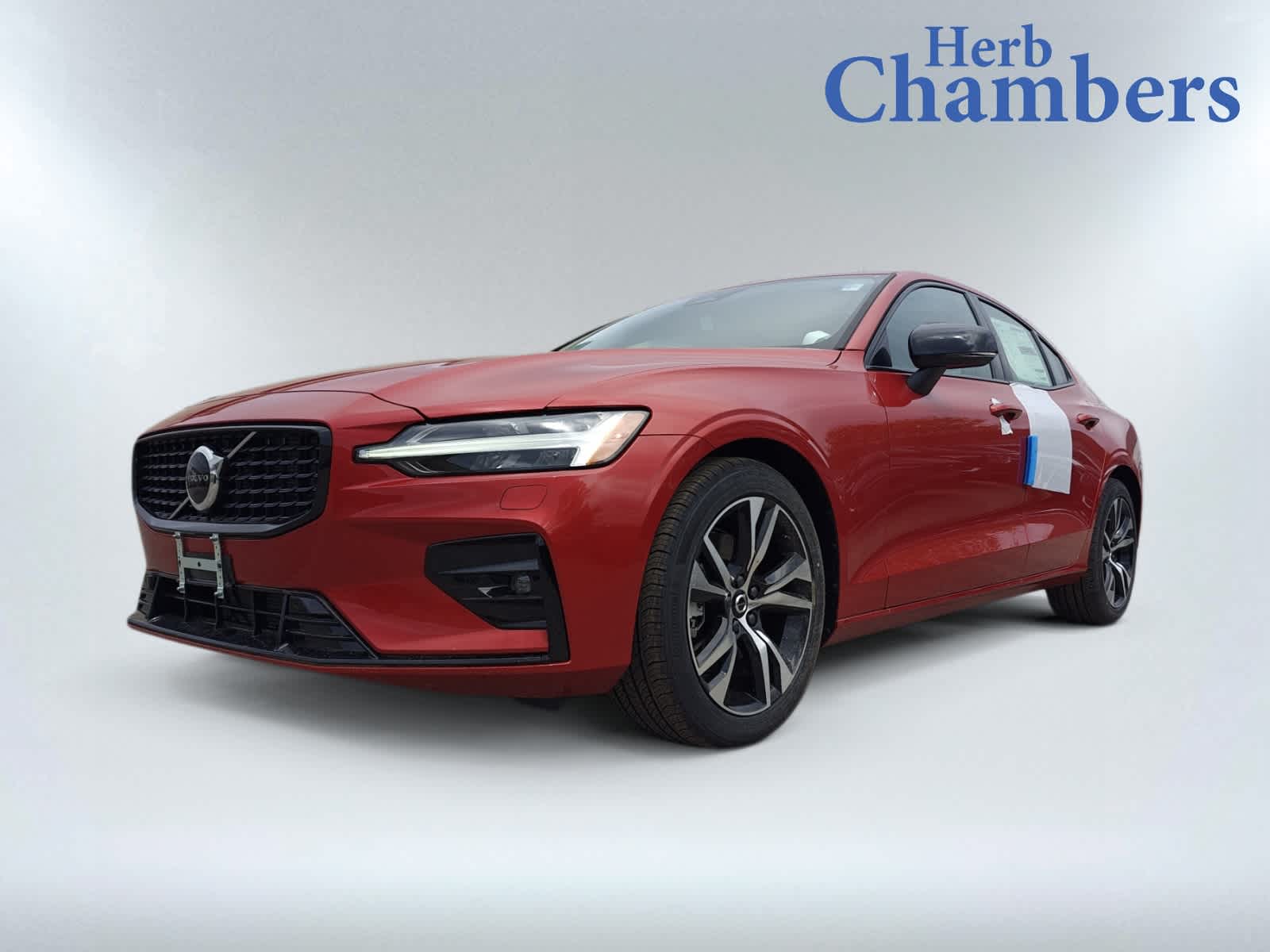 new 2024 Volvo S60 car, priced at $44,395