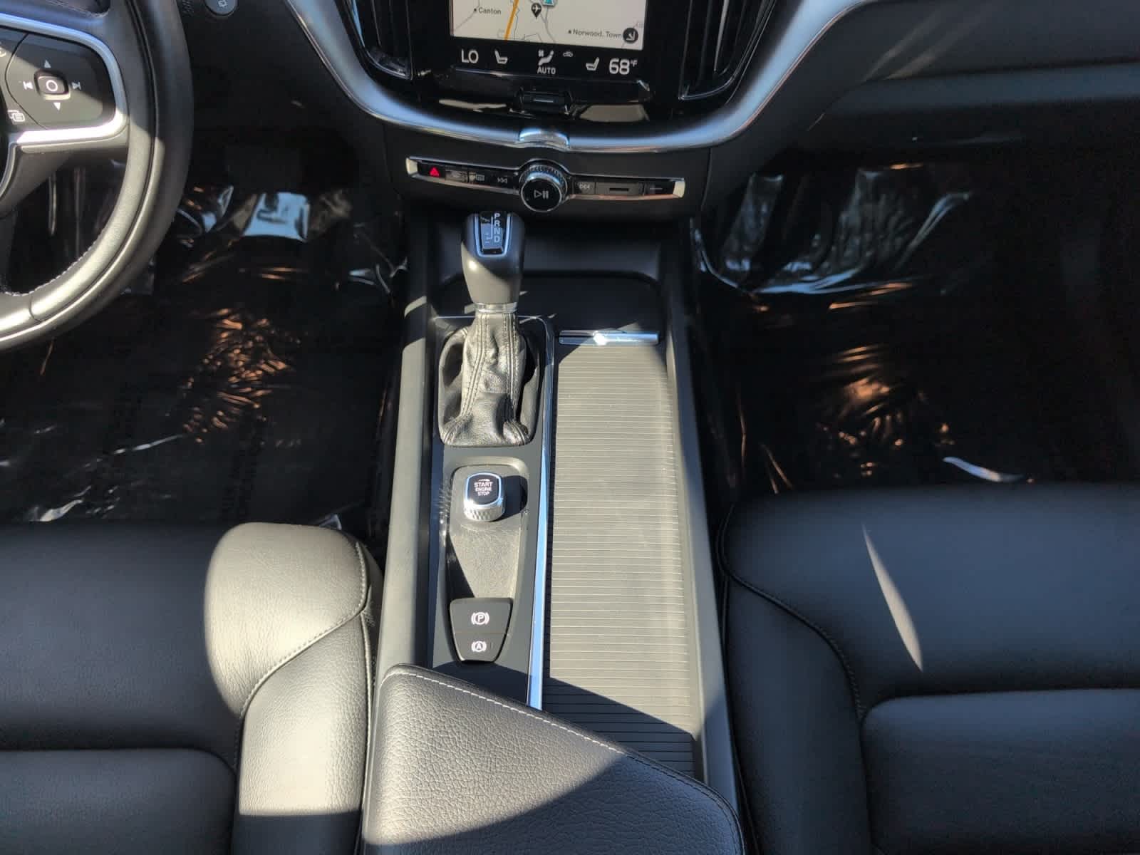 used 2018 Volvo XC60 car, priced at $25,998