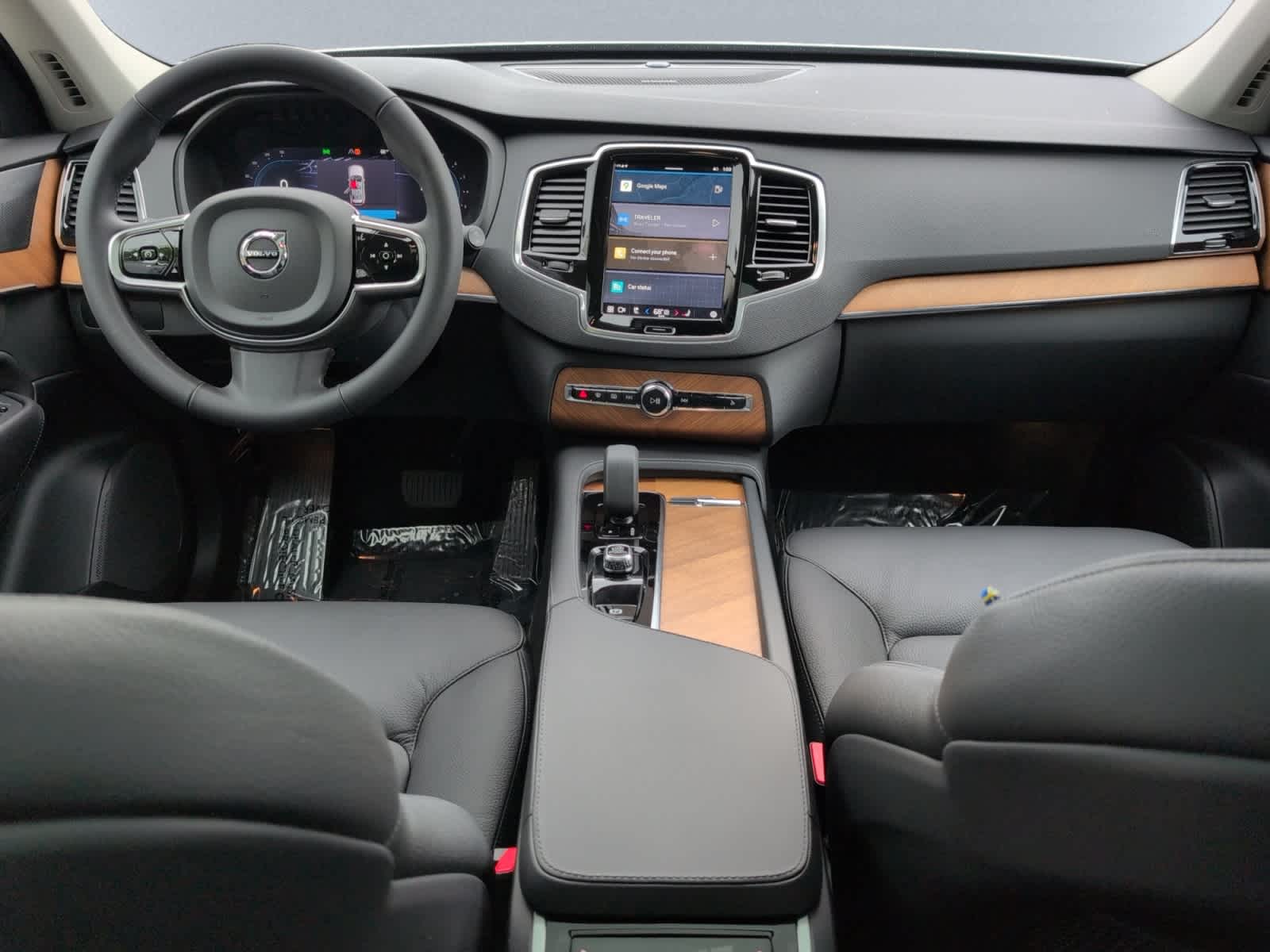 new 2024 Volvo XC90 car, priced at $54,998