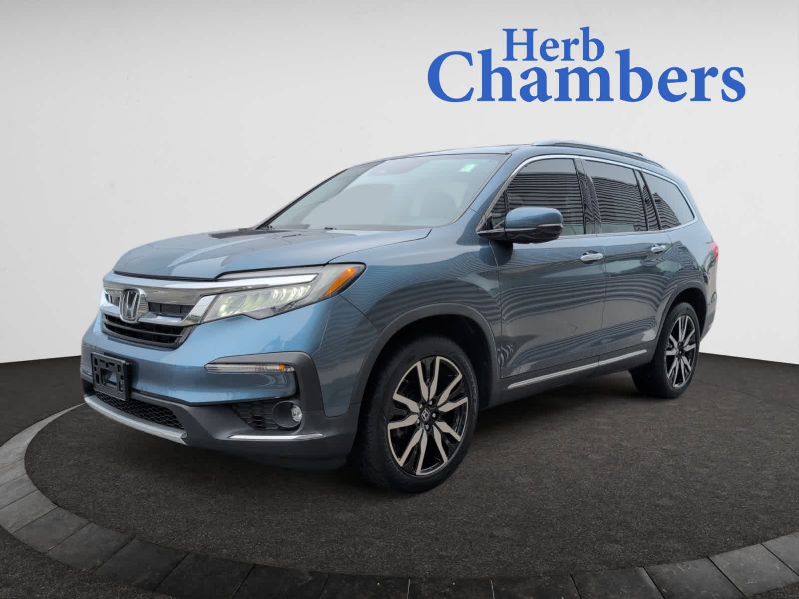 used 2021 Honda Pilot car, priced at $31,998