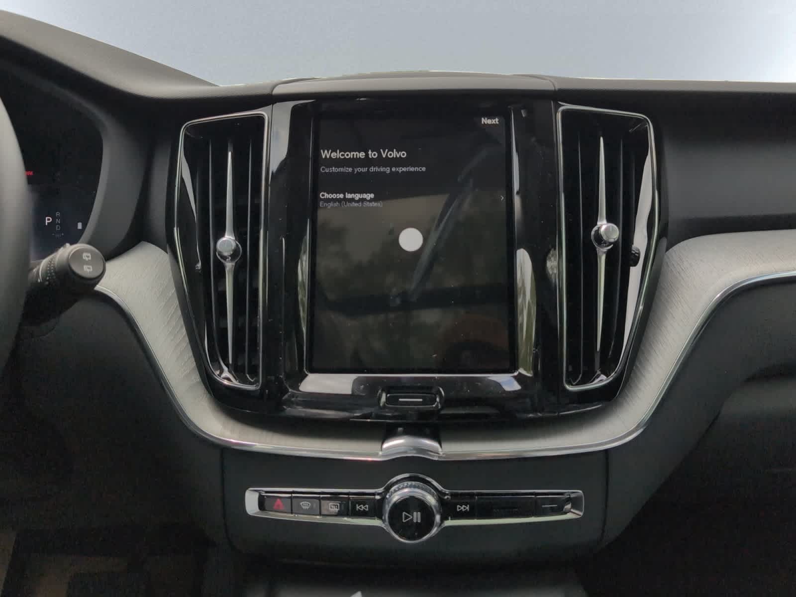 new 2025 Volvo XC60 car, priced at $55,360