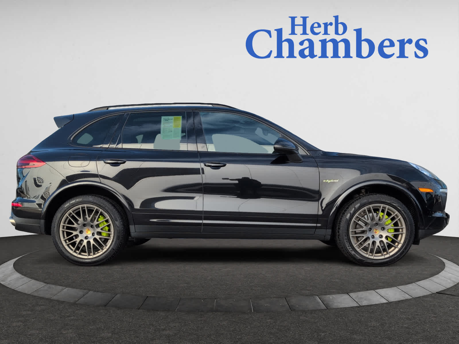 used 2018 Porsche Cayenne E-Hybrid car, priced at $34,998