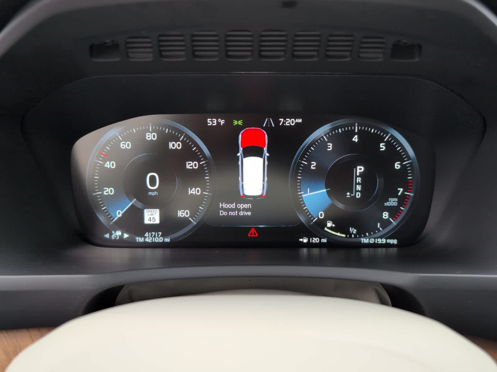 used 2022 Volvo XC90 car, priced at $41,998