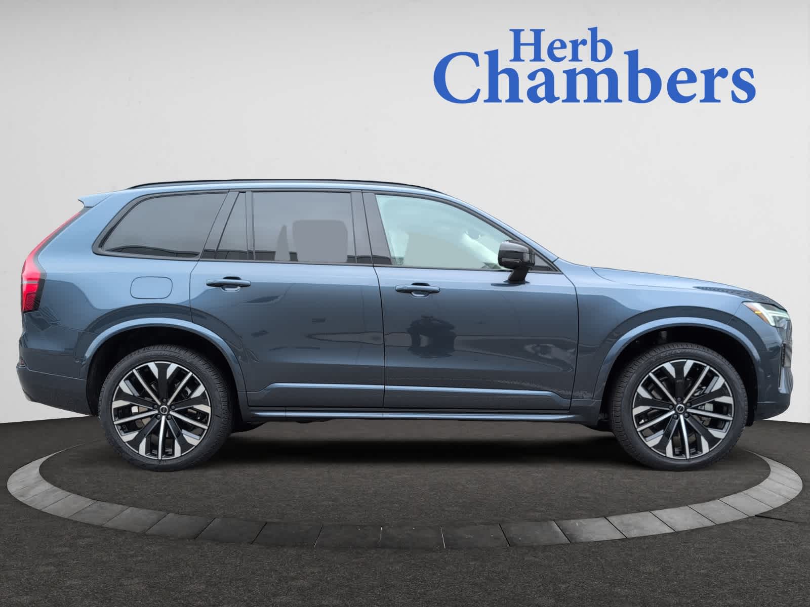 new 2026 Volvo XC90 car, priced at $75,950