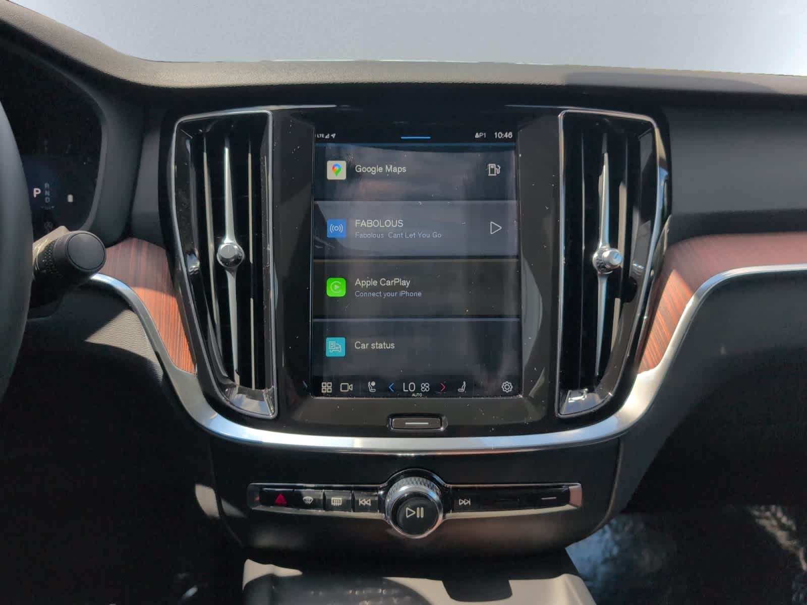 new 2024 Volvo S60 car, priced at $49,575