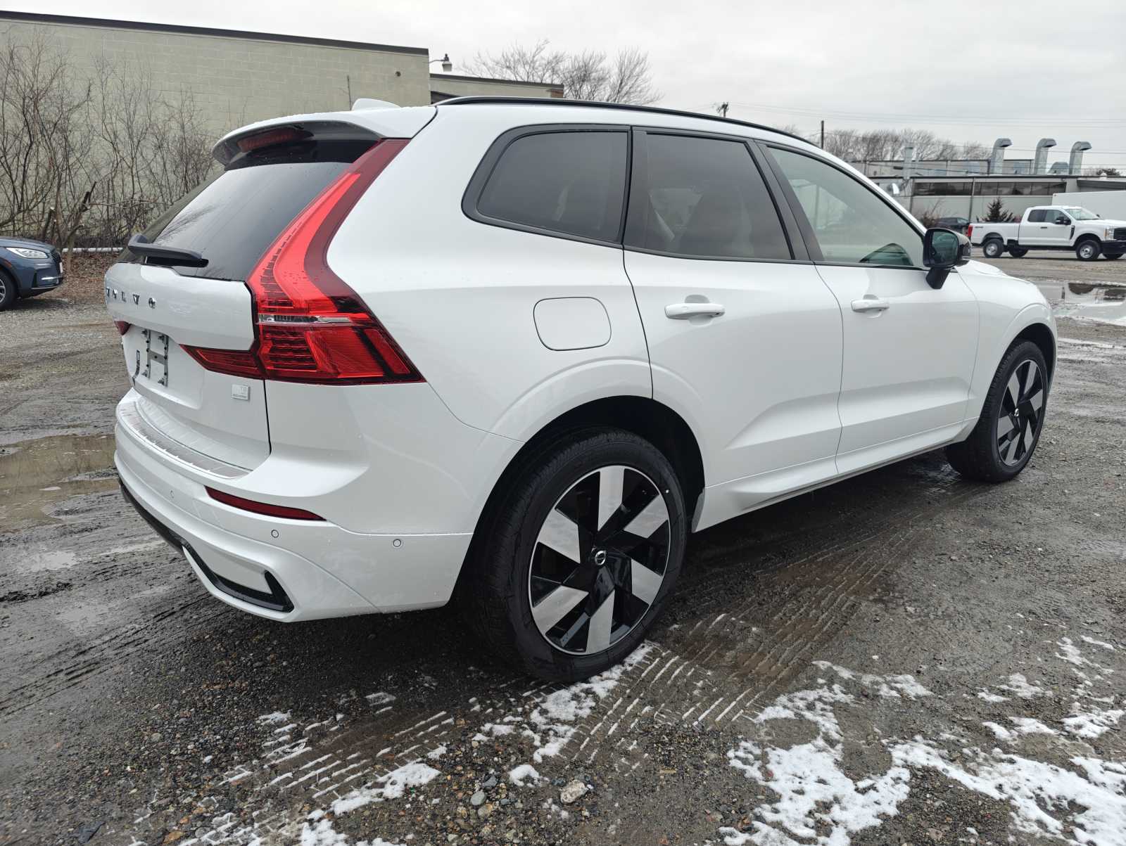 new 2024 Volvo XC60 Recharge Plug-In Hybrid car, priced at $67,425