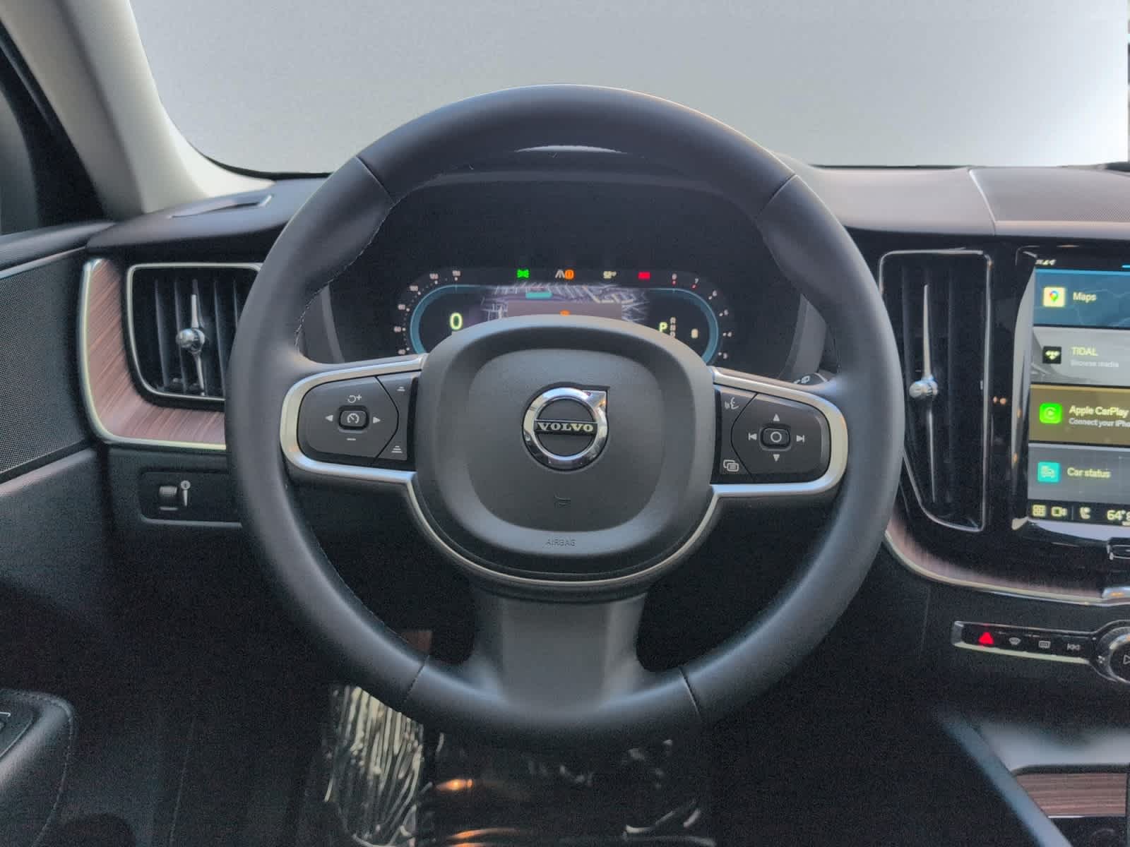 used 2022 Volvo XC60 car, priced at $33,498