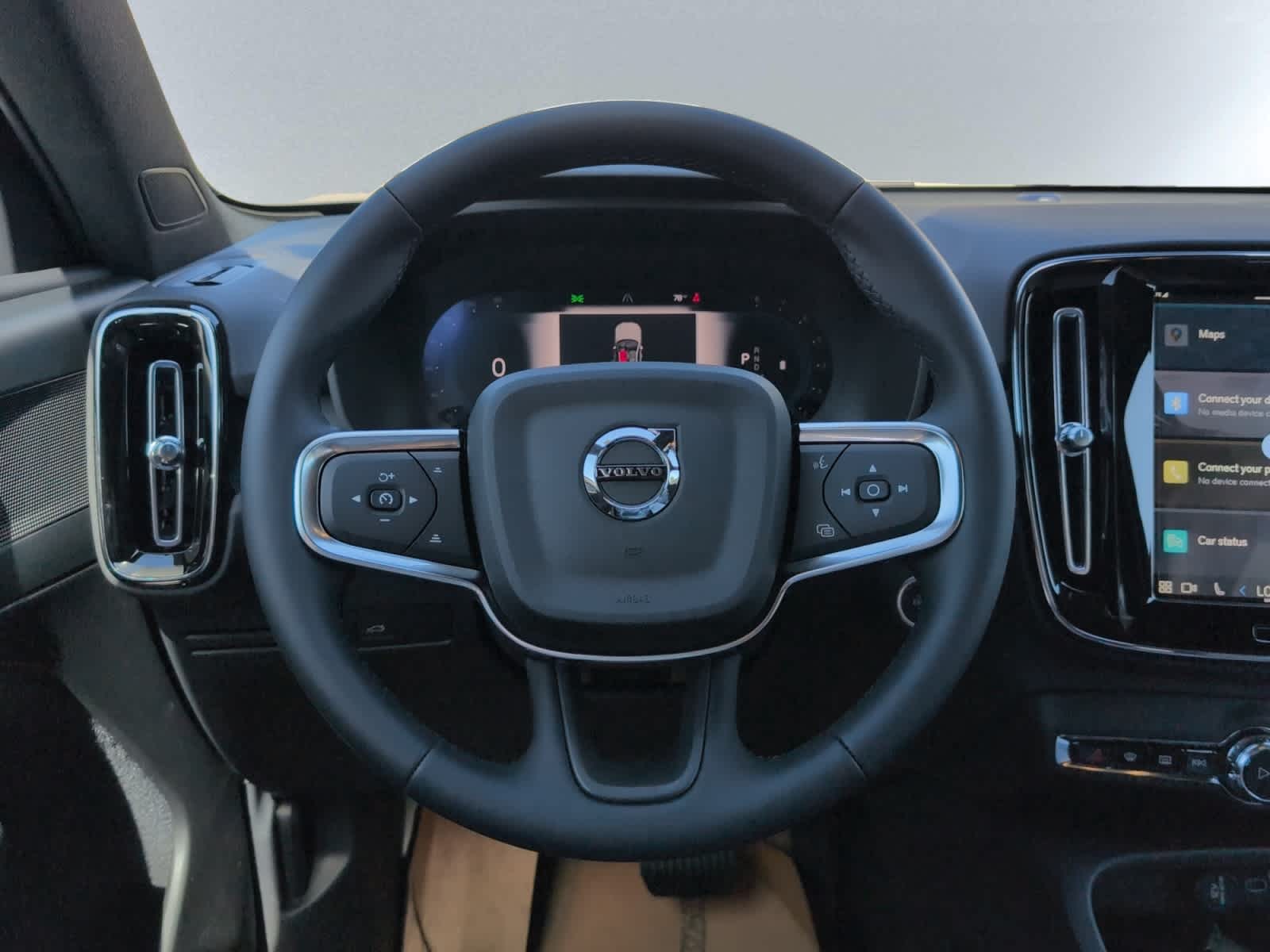 new 2025 Volvo XC40 car, priced at $42,365