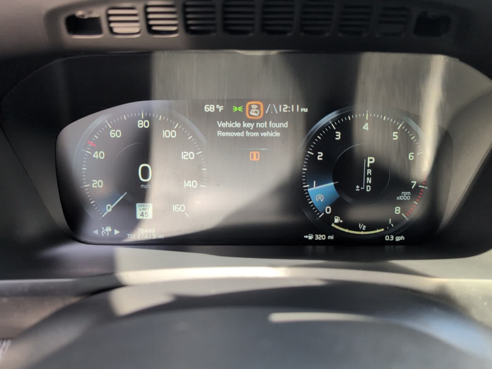 used 2022 Volvo XC90 car, priced at $32,998