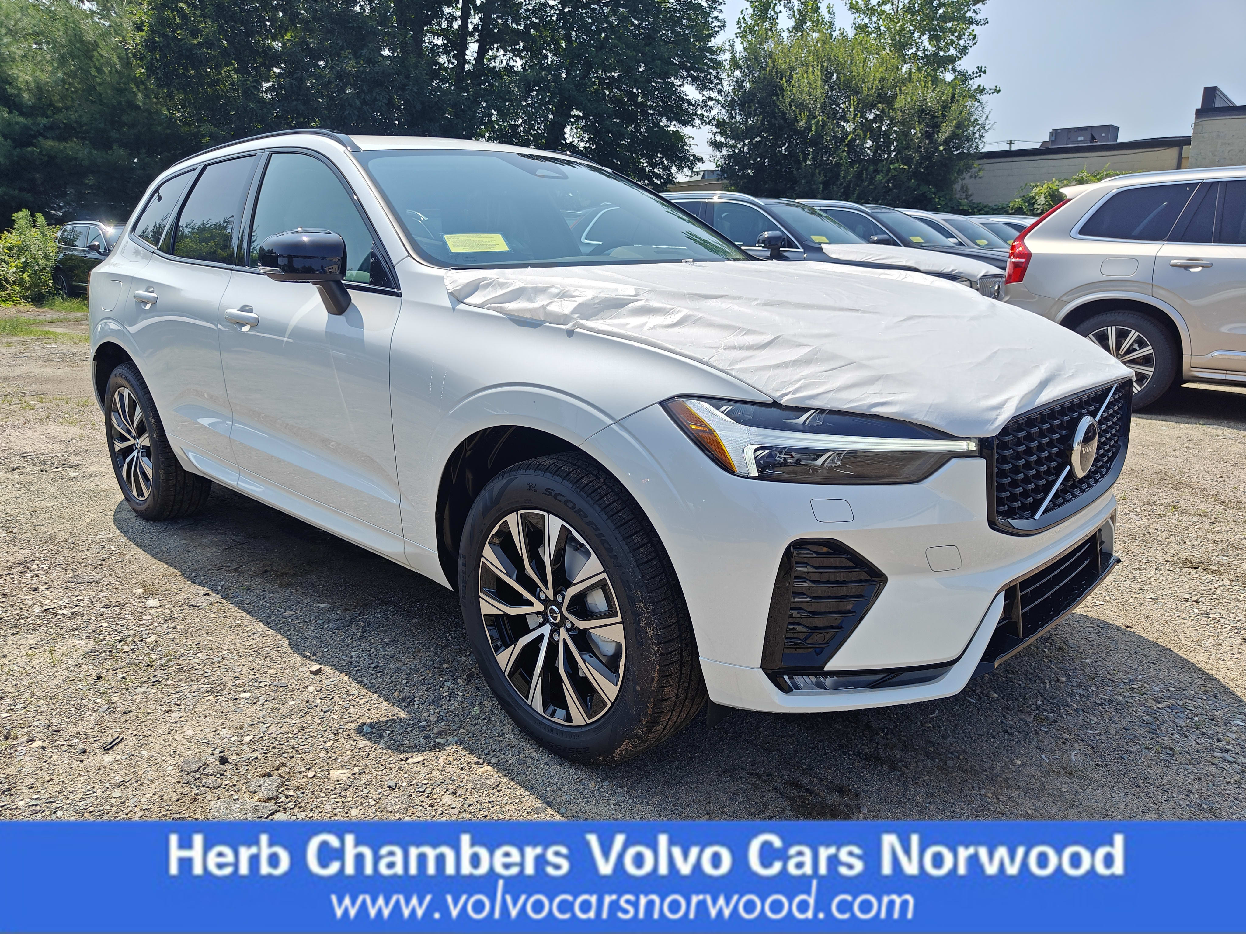 new 2024 Volvo XC60 car, priced at $49,395