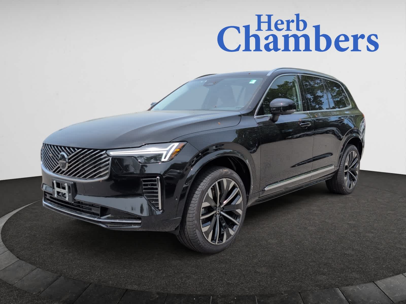 used 2025 Volvo XC90 plug-in hybrid car, priced at $68,998