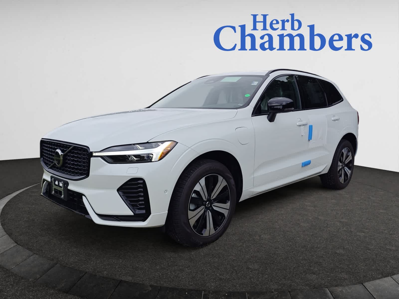 new 2025 Volvo XC60 II car, priced at $65,825