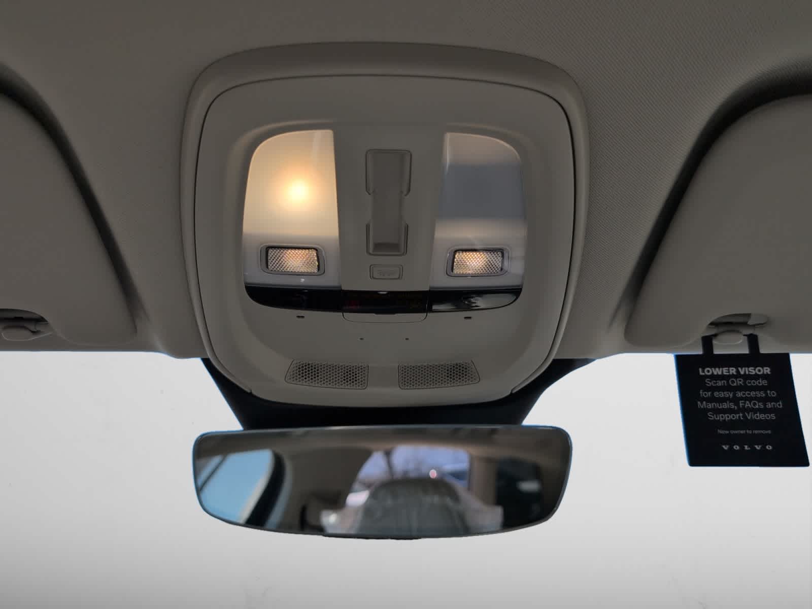 new 2025 Volvo XC60 plug-in hybrid car, priced at $66,260