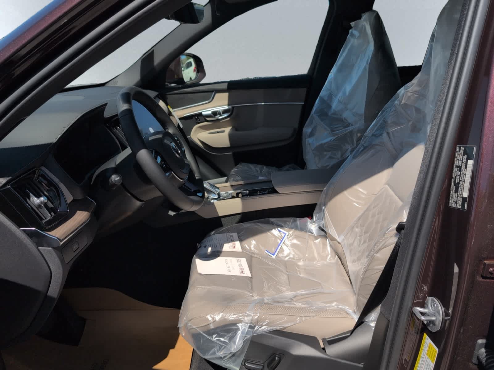 new 2025 Volvo XC90 car, priced at $60,545