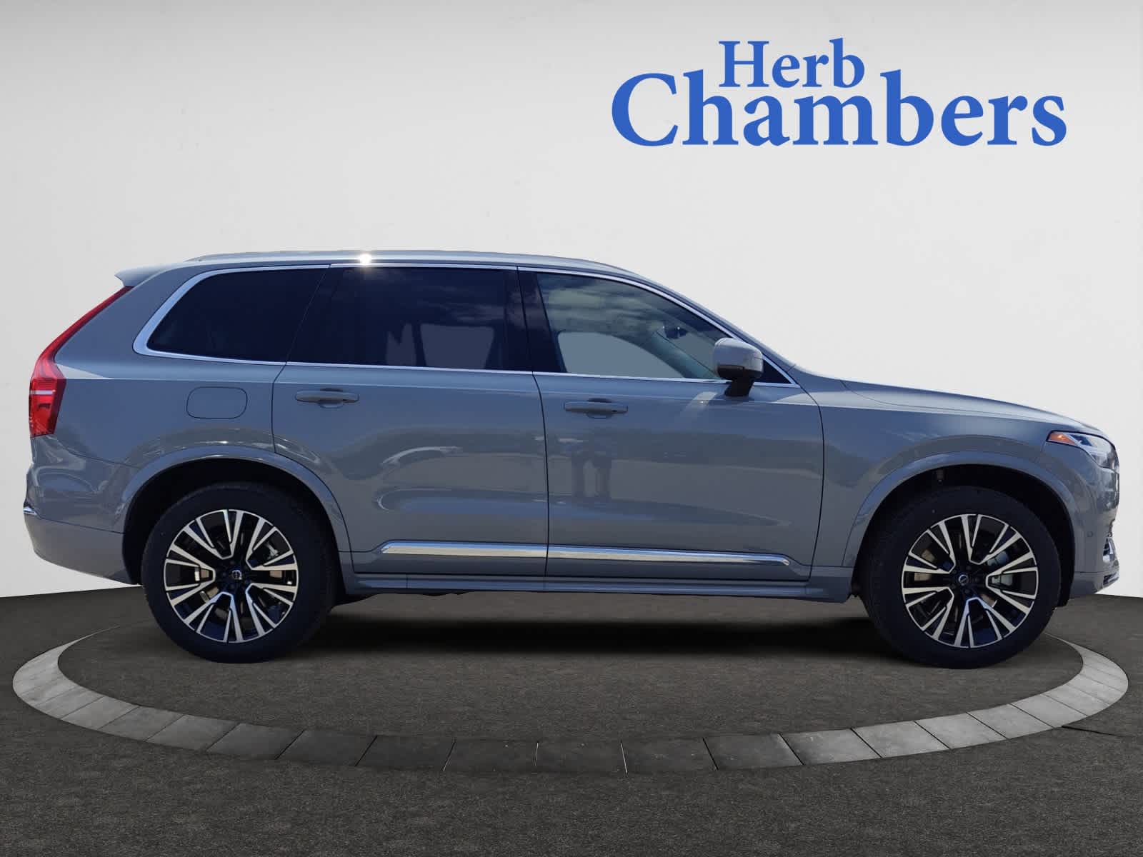 new 2025 Volvo XC90 plug-in hybrid car, priced at $75,965