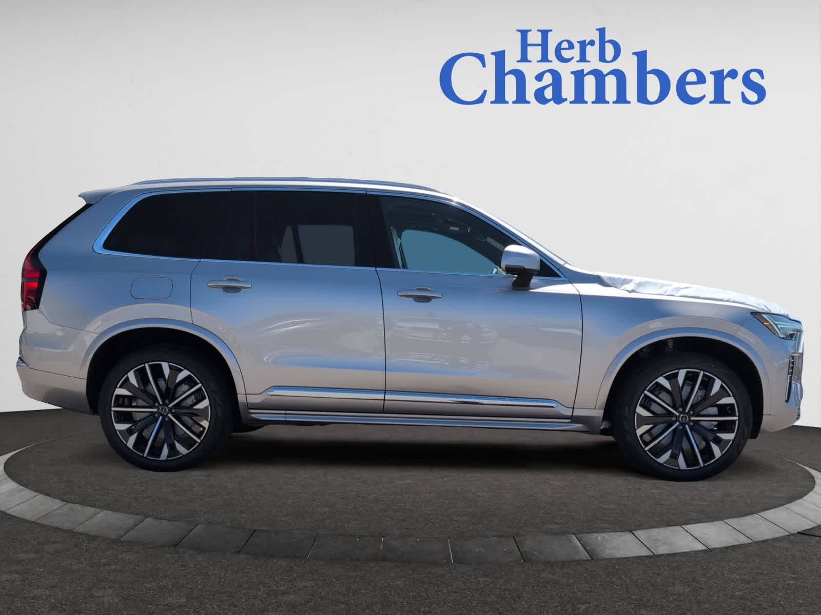 new 2025 Volvo XC90 car, priced at $60,545