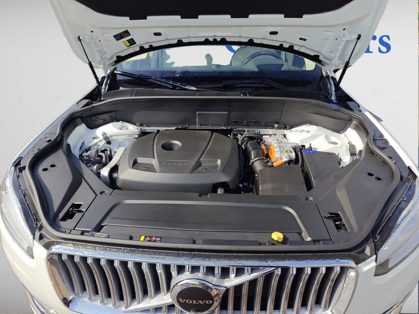 new 2024 Volvo XC90 Recharge Plug-In Hybrid car, priced at $89,355